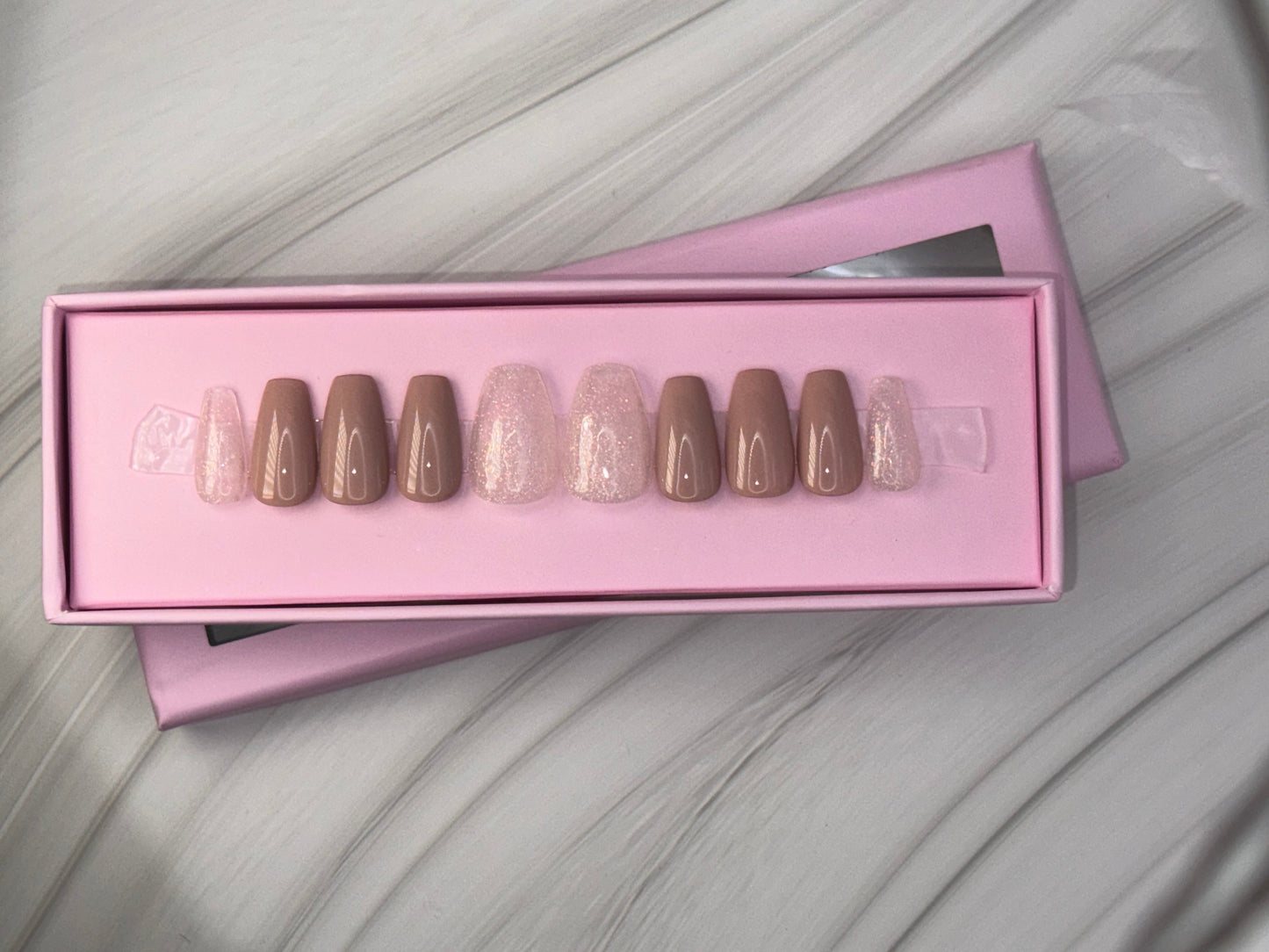 Glitz & Glam