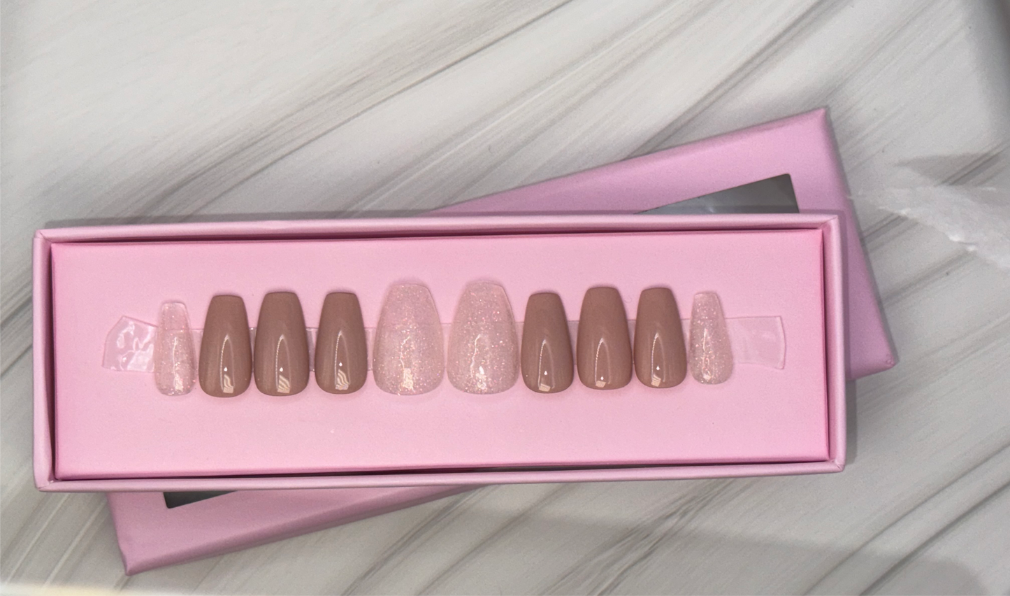 Glitz & Glam