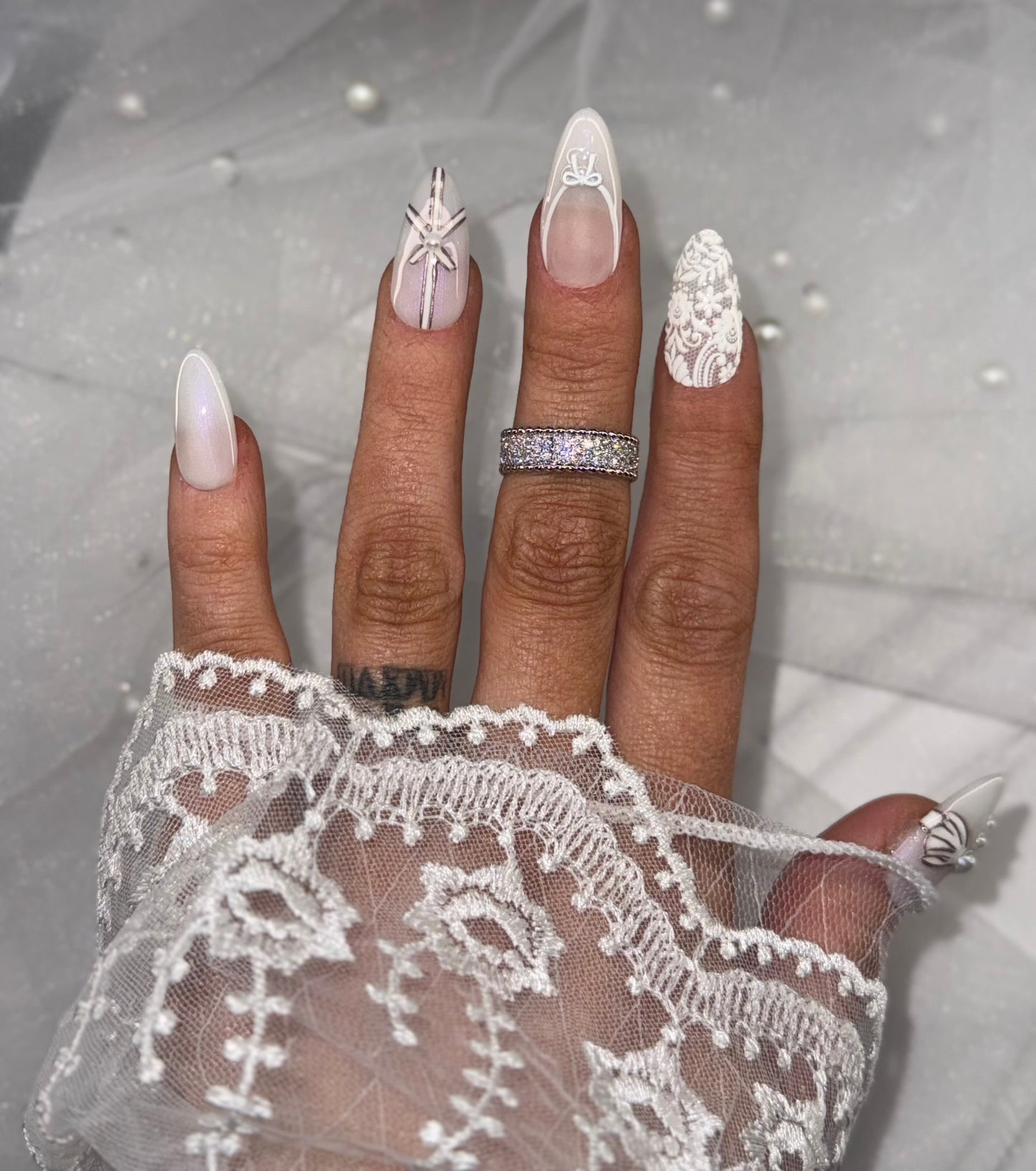Love & Lace