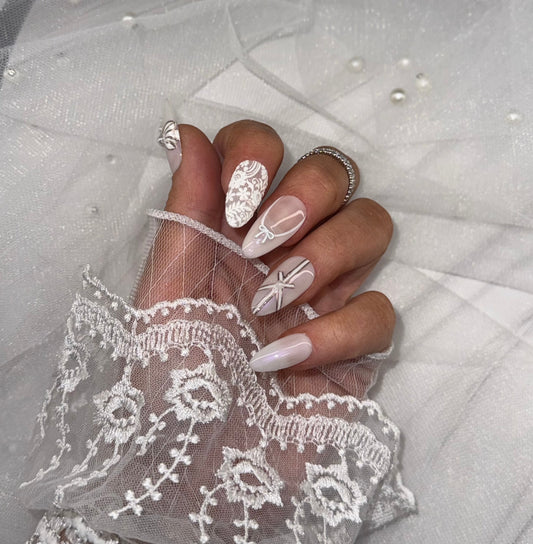 Love & Lace